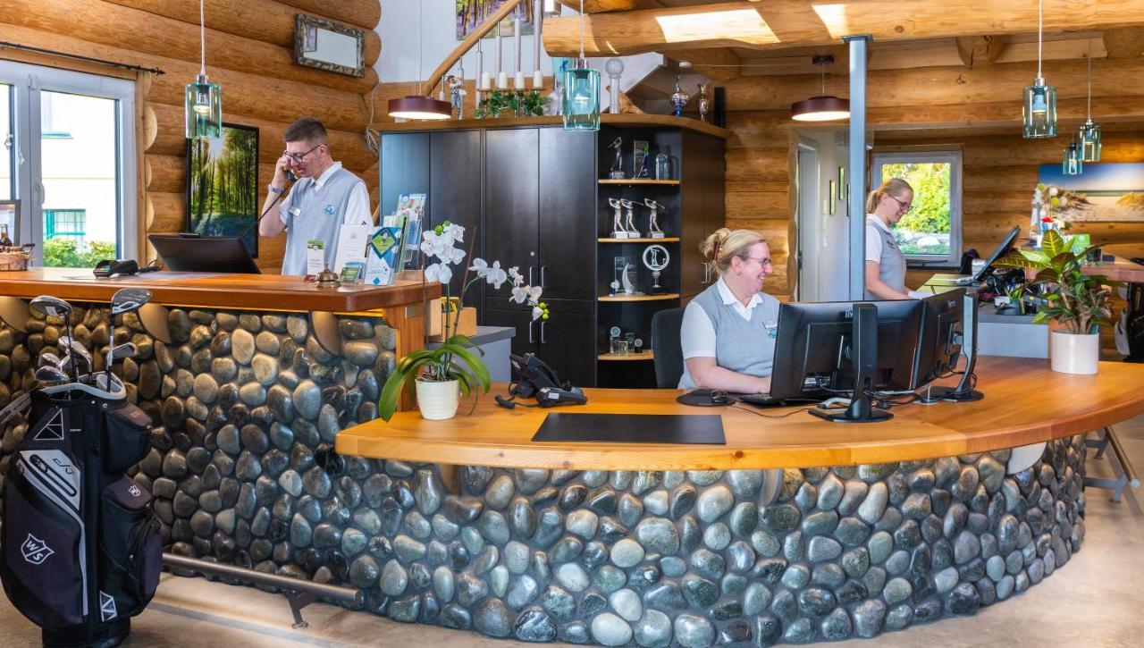 Golfpark Strelasund Süderholz エクステリア 写真
