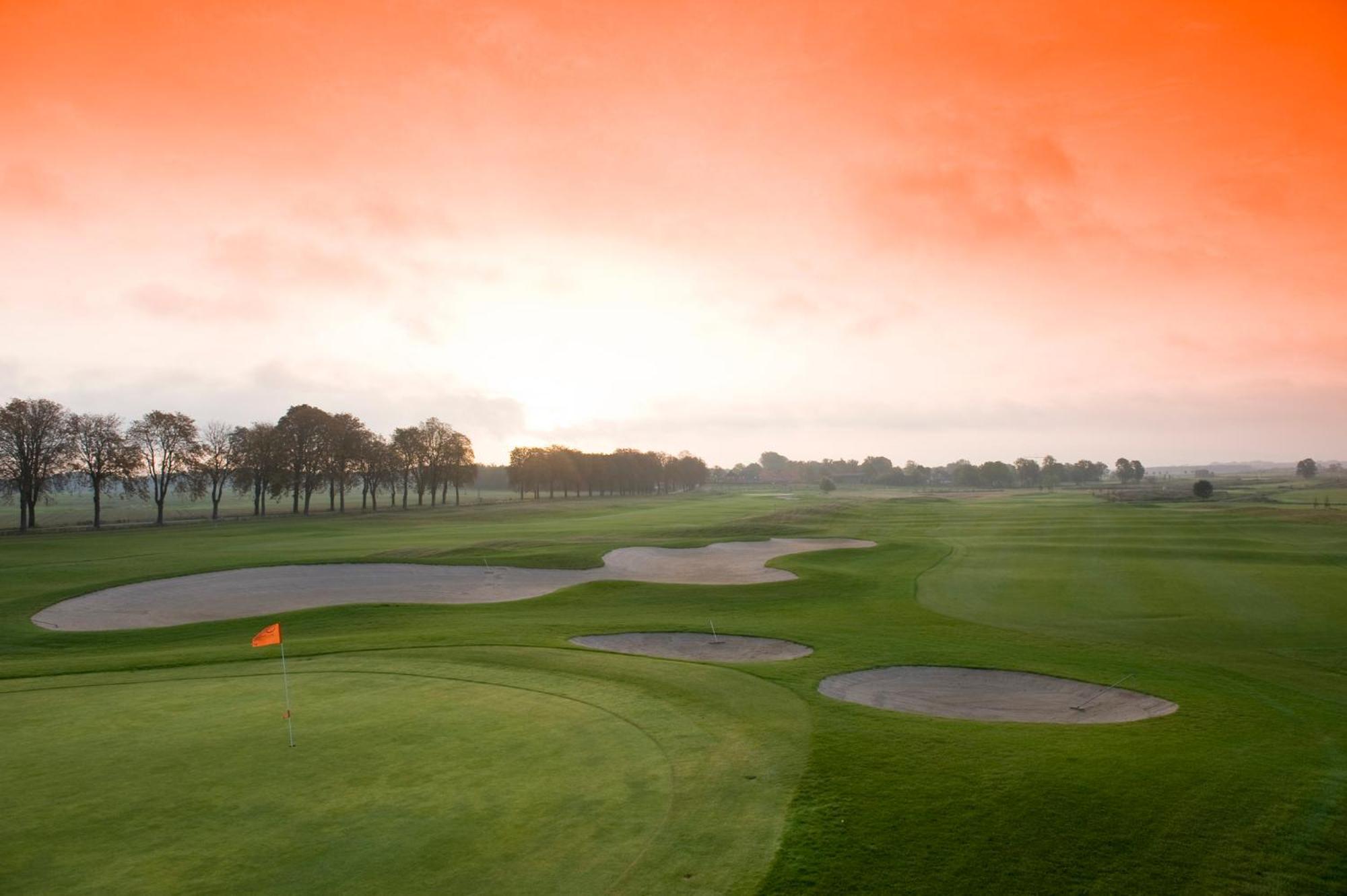Golfpark Strelasund Süderholz エクステリア 写真