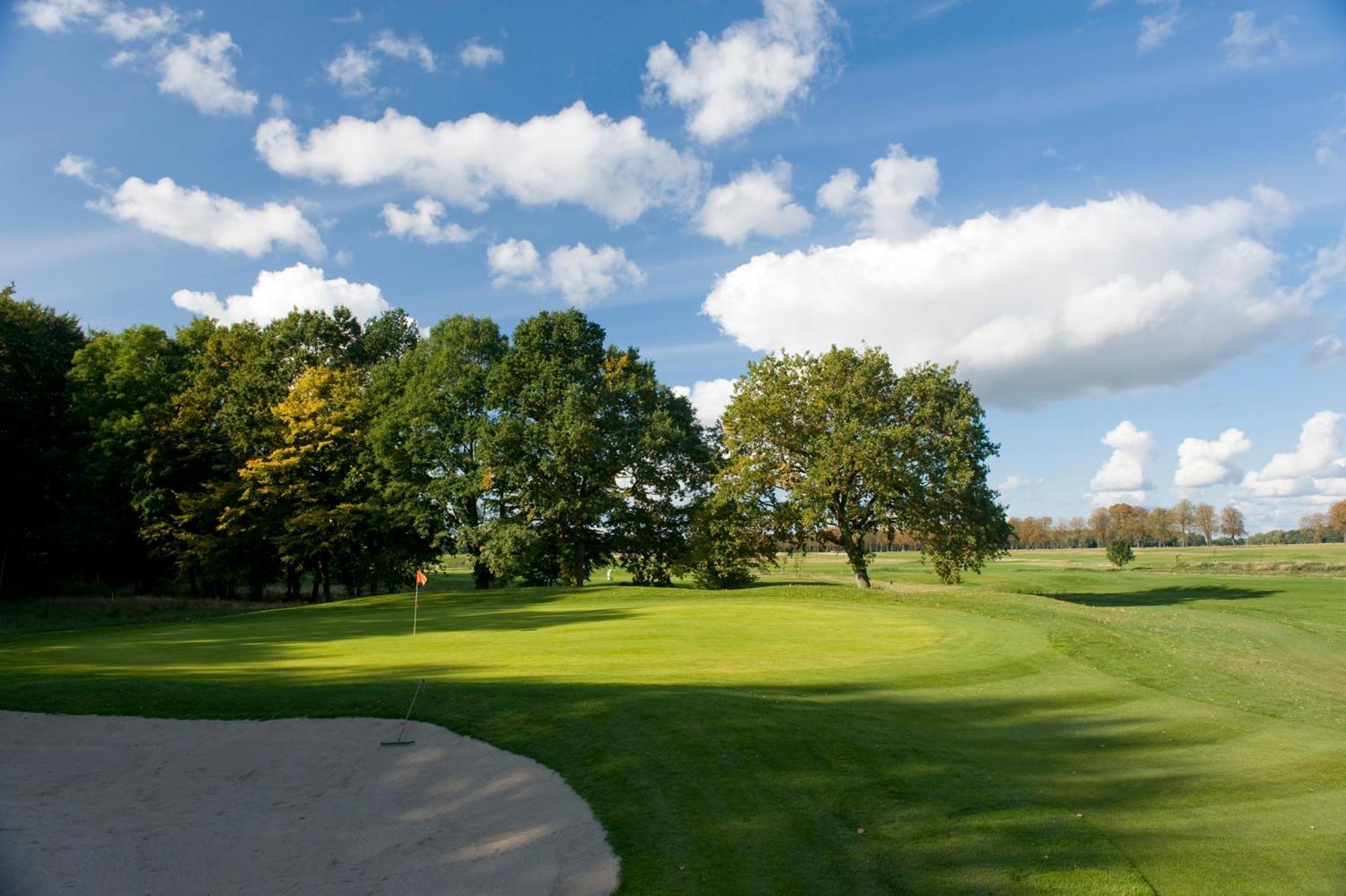 Golfpark Strelasund Süderholz エクステリア 写真