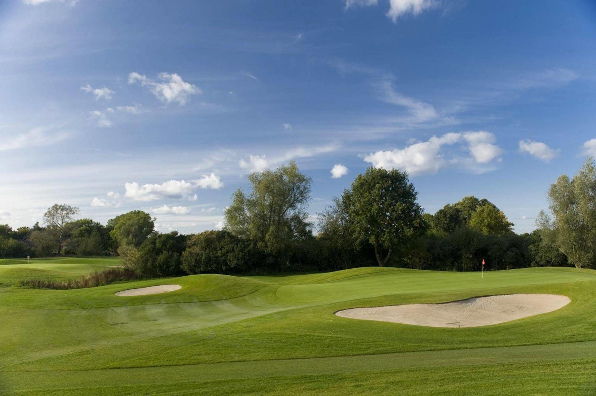 Golfpark Strelasund Süderholz エクステリア 写真