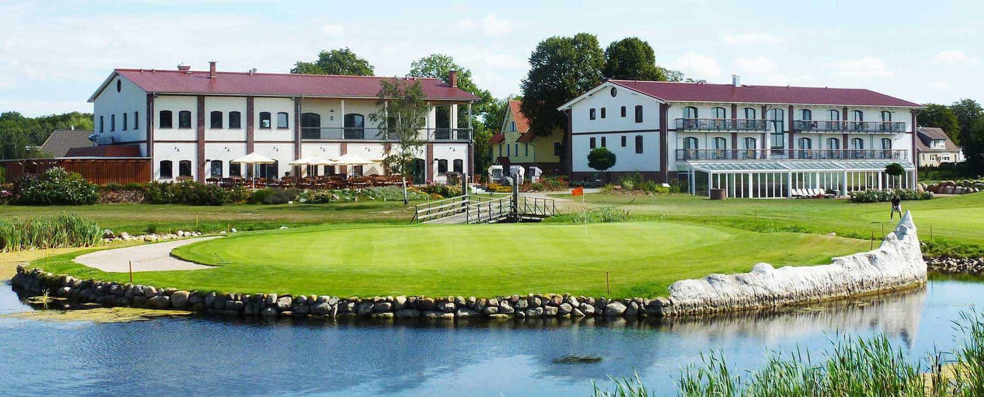Golfpark Strelasund Süderholz エクステリア 写真